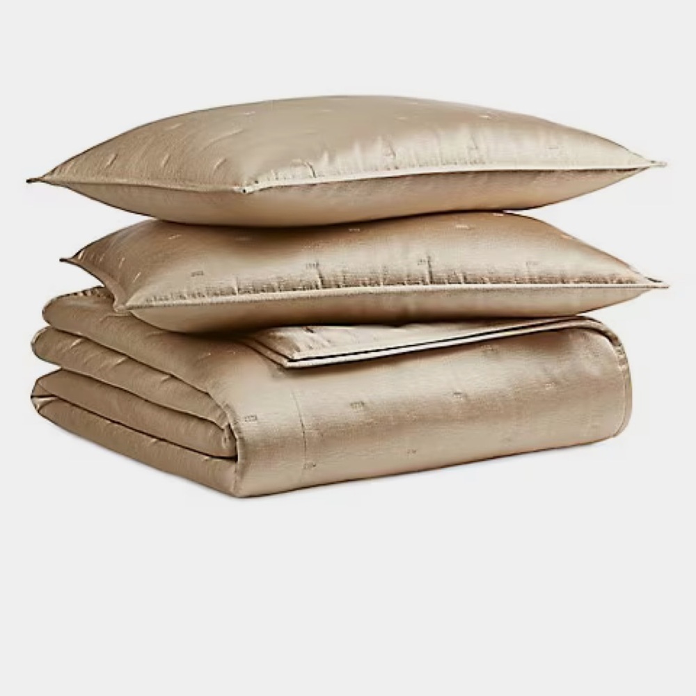 Hotel Collection
Glint 3-Piece Coverlet Set - Picture 2 of 5